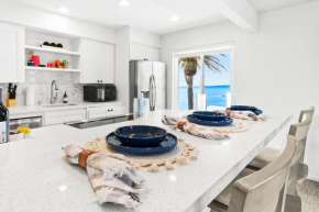 Coastal Lux by Cardo - Ocean Views, Steps to Beach